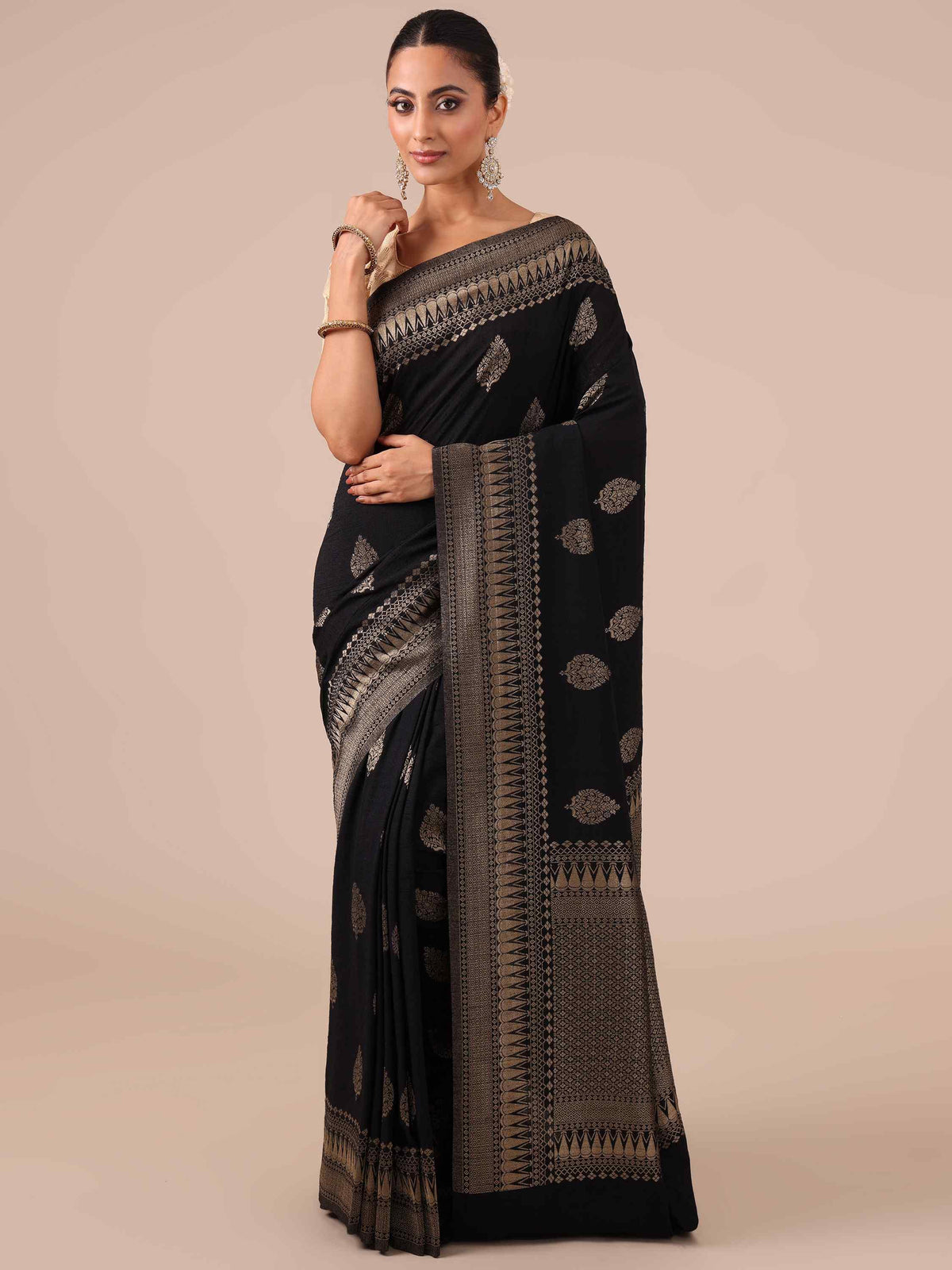 Black Tussar Silk Weaving Saree with Matching Blouse